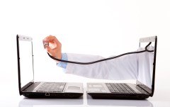 Labtop.stethoscope.iStock_000017019201Medium